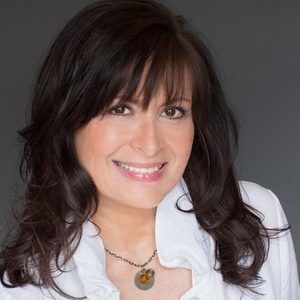 Meet your Posher, Laurie